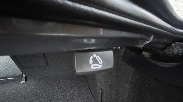 751646_1406667205519_slide bei Donau Automobile in 