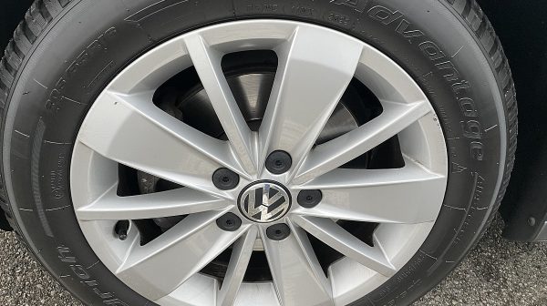 751646_1406667205522_slide bei Donau Automobile in 