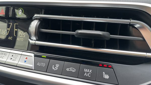 756506_1406673474555_slide bei Donau Automobile in 