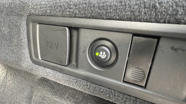 756506_1406673474600_slide bei Donau Automobile in 