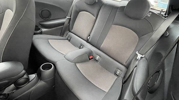 761661_1406674185196_slide bei Donau Automobile in 