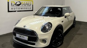 MINI MINI One * Navi * Sitzheizung * Bluetooth * Erstbesitz * bei Donau Automobile in 