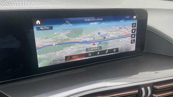 761966_1406687880458_slide bei Donau Automobile in 