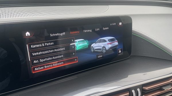 761966_1406687880468_slide bei Donau Automobile in 