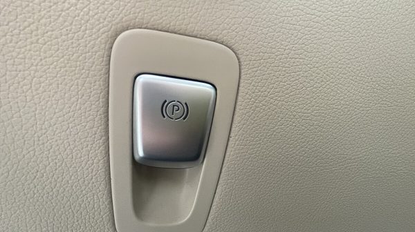 761966_1406687880483_slide bei Donau Automobile in 