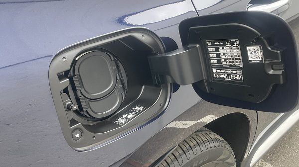 761966_1406687880501_slide bei Donau Automobile in 