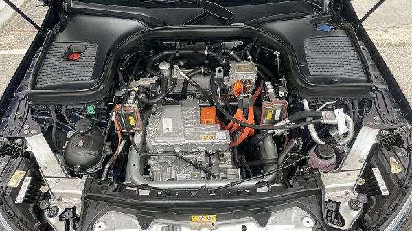 761966_1406687880507_slide bei Donau Automobile in 