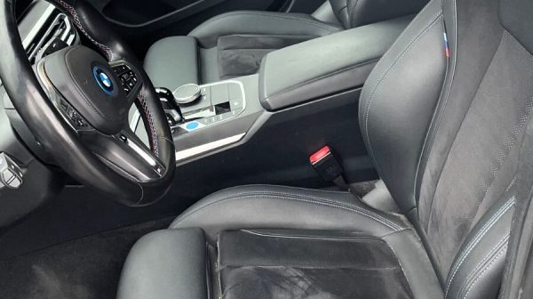 762739_1406689310204_slide bei Donau Automobile in 