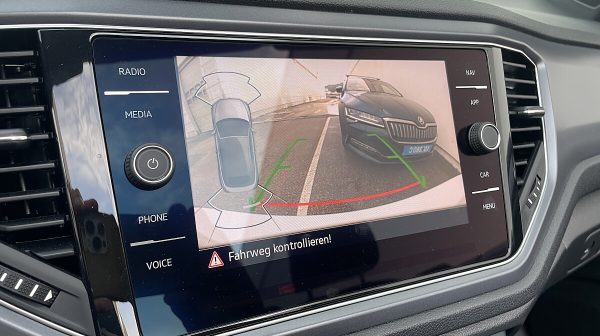 763132_1406677415750_slide bei Donau Automobile in 