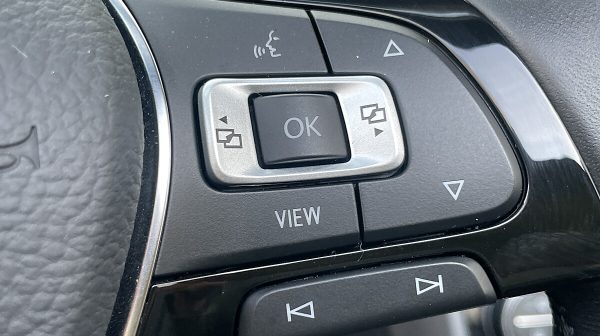 763132_1406677415776_slide bei Donau Automobile in 