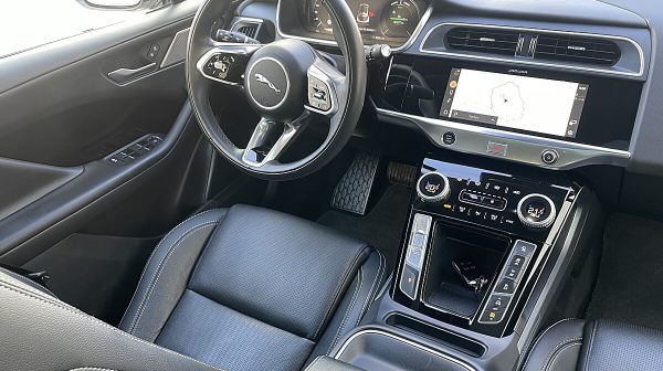 763180_1406681431943_slide bei Donau Automobile in 