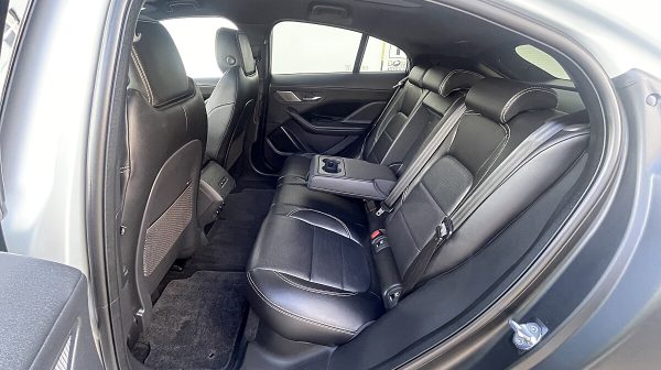 763180_1406681431975_slide bei Donau Automobile in 