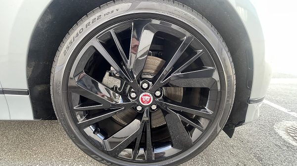 763180_1406681431988_slide bei Donau Automobile in 