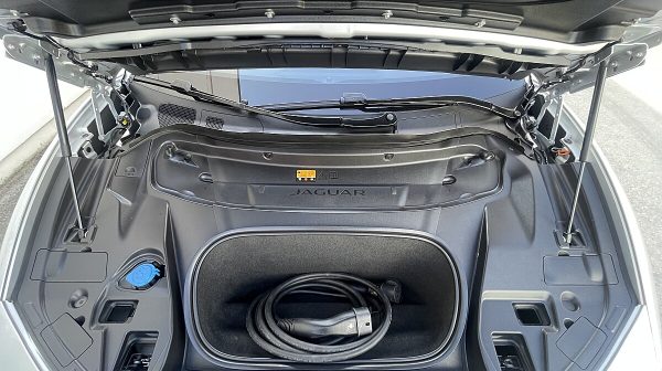 763180_1406681431989_slide bei Donau Automobile in 