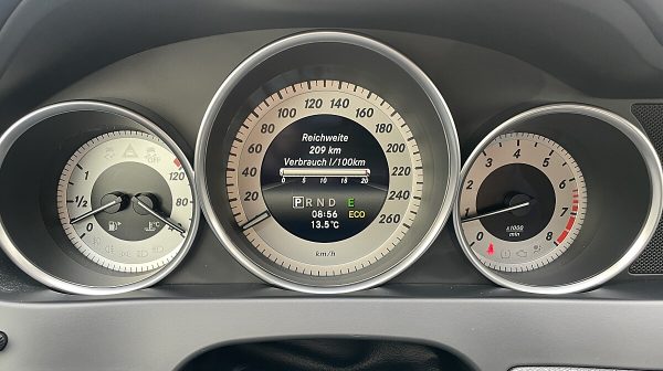 763383_1406687634534_slide bei Donau Automobile in 