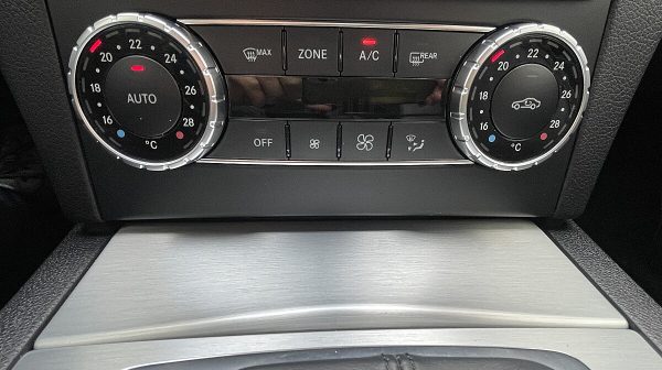 763383_1406687634539_slide bei Donau Automobile in 