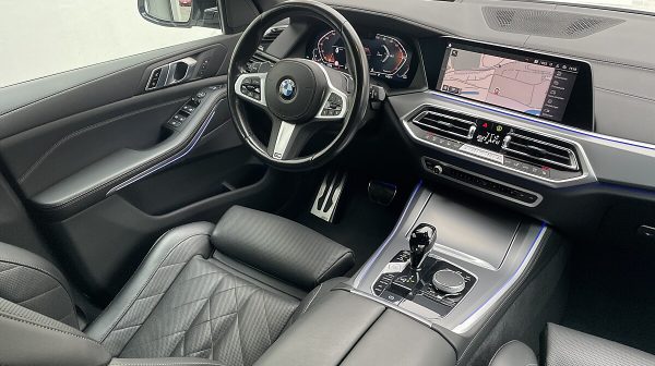 763433_1406674775314_slide bei Donau Automobile in 