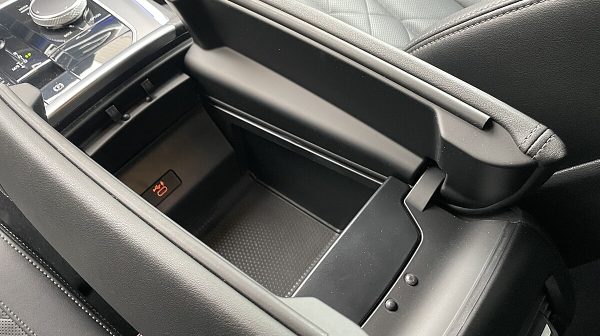 763433_1406674775359_slide bei Donau Automobile in 