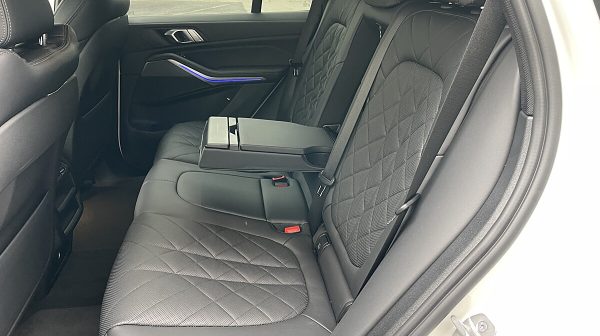 763433_1406674775364_slide bei Donau Automobile in 