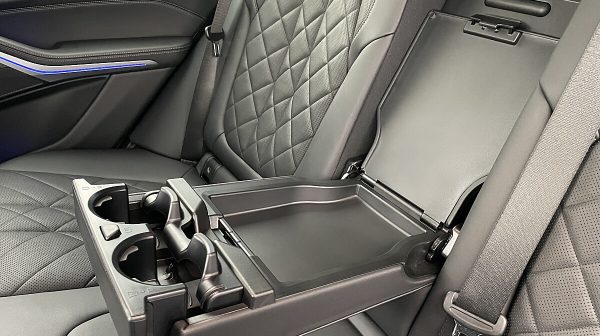 763433_1406674775365_slide bei Donau Automobile in 