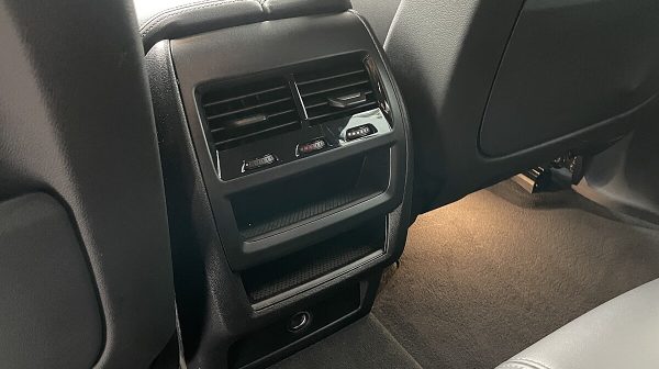 763433_1406674775368_slide bei Donau Automobile in 