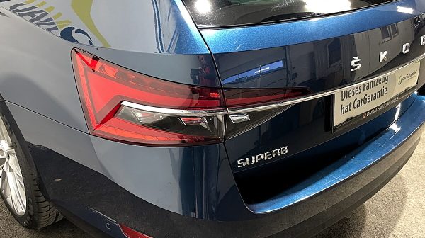 763517_1406682734896_slide bei Donau Automobile in 