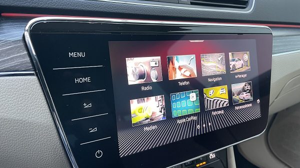 763517_1406682734905_slide bei Donau Automobile in 