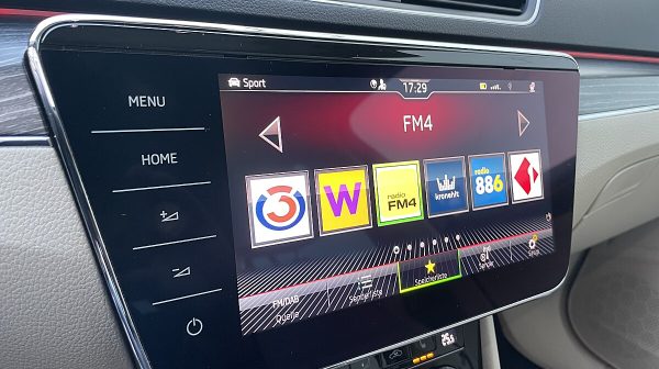 763517_1406682734913_slide bei Donau Automobile in 