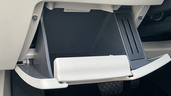 763517_1406682734931_slide bei Donau Automobile in 