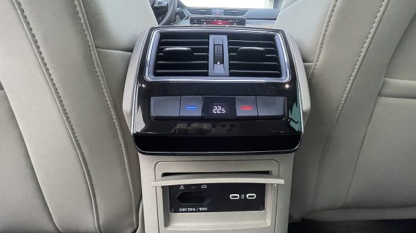 763517_1406682734940_slide bei Donau Automobile in 