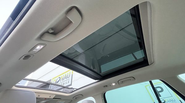 763517_1406682734944_slide bei Donau Automobile in 