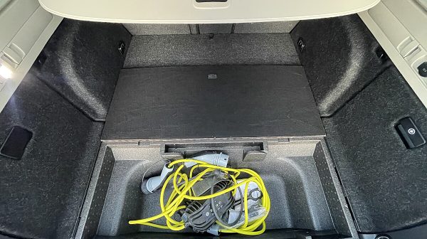 763517_1406682734948_slide bei Donau Automobile in 