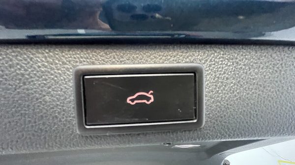 763517_1406682734951_slide bei Donau Automobile in 