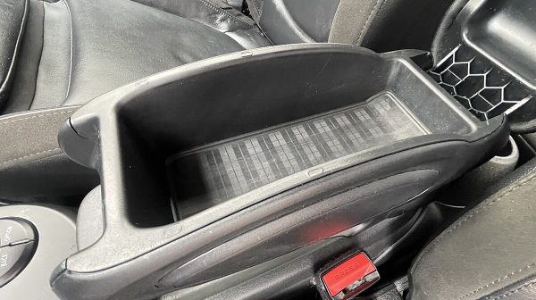 763586_1406688323701_slide bei Donau Automobile in 