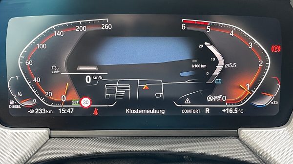 763717_1406688682070_slide bei Donau Automobile in 