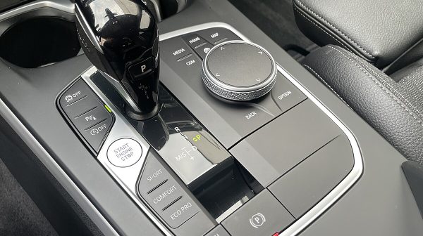 763717_1406688682081_slide bei Donau Automobile in 