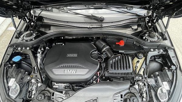 763717_1406688682098_slide bei Donau Automobile in 