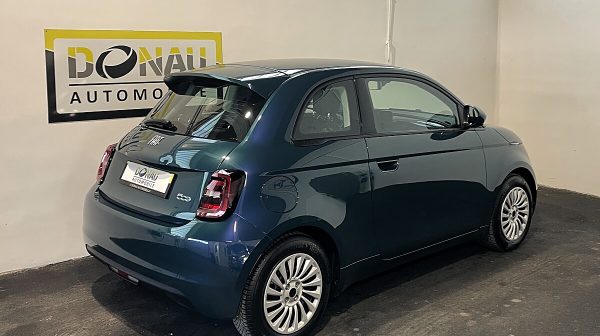 763861_1406681229157_slide bei Donau Automobile in 