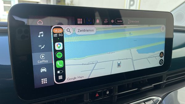 763861_1406681229160_slide bei Donau Automobile in 