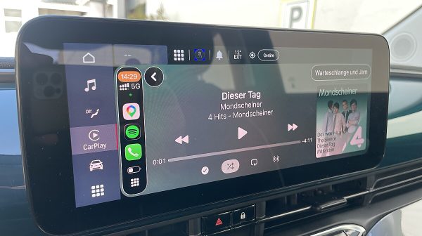 763861_1406681229162_slide bei Donau Automobile in 