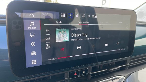 763861_1406681229167_slide bei Donau Automobile in 