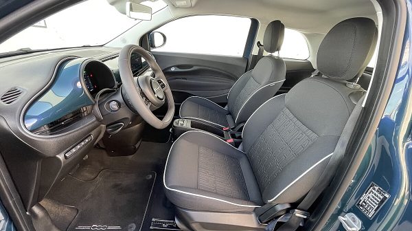 763861_1406681229245_slide bei Donau Automobile in 