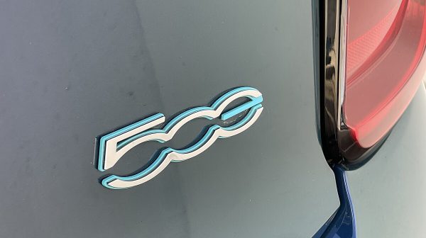 763861_1406681229258_slide bei Donau Automobile in 