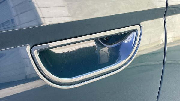 763861_1406681229260_slide bei Donau Automobile in 