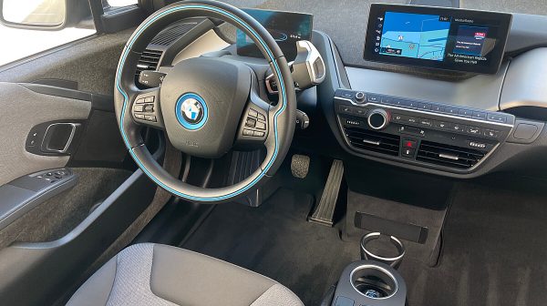 763957_1406690627035_slide bei Donau Automobile in 