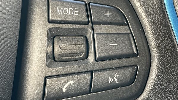 763957_1406690627064_slide bei Donau Automobile in 