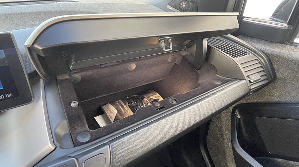 763957_1406690627072_slide bei Donau Automobile in 