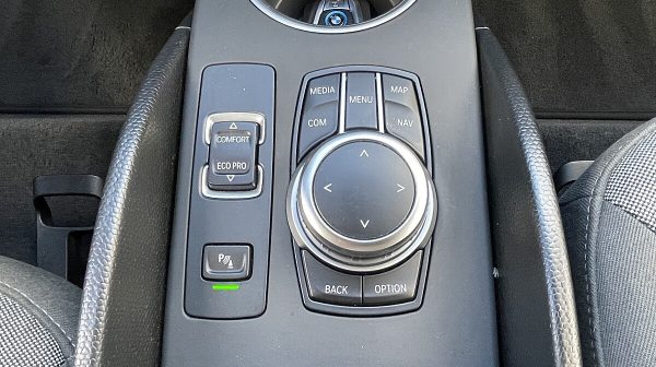 763957_1406690627075_slide bei Donau Automobile in 