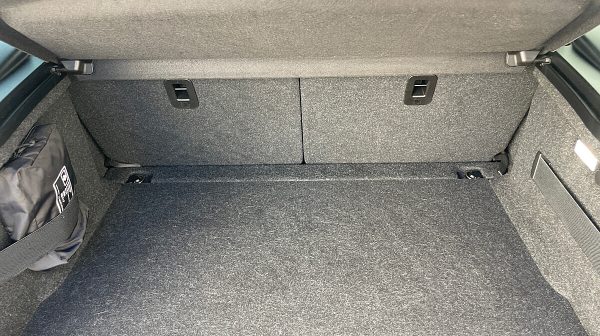 763957_1406690627091_slide bei Donau Automobile in 