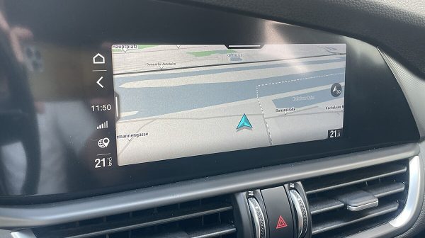 788236_1406700524643_slide bei Donau Automobile in 